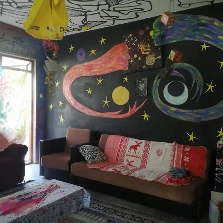 Hippi House